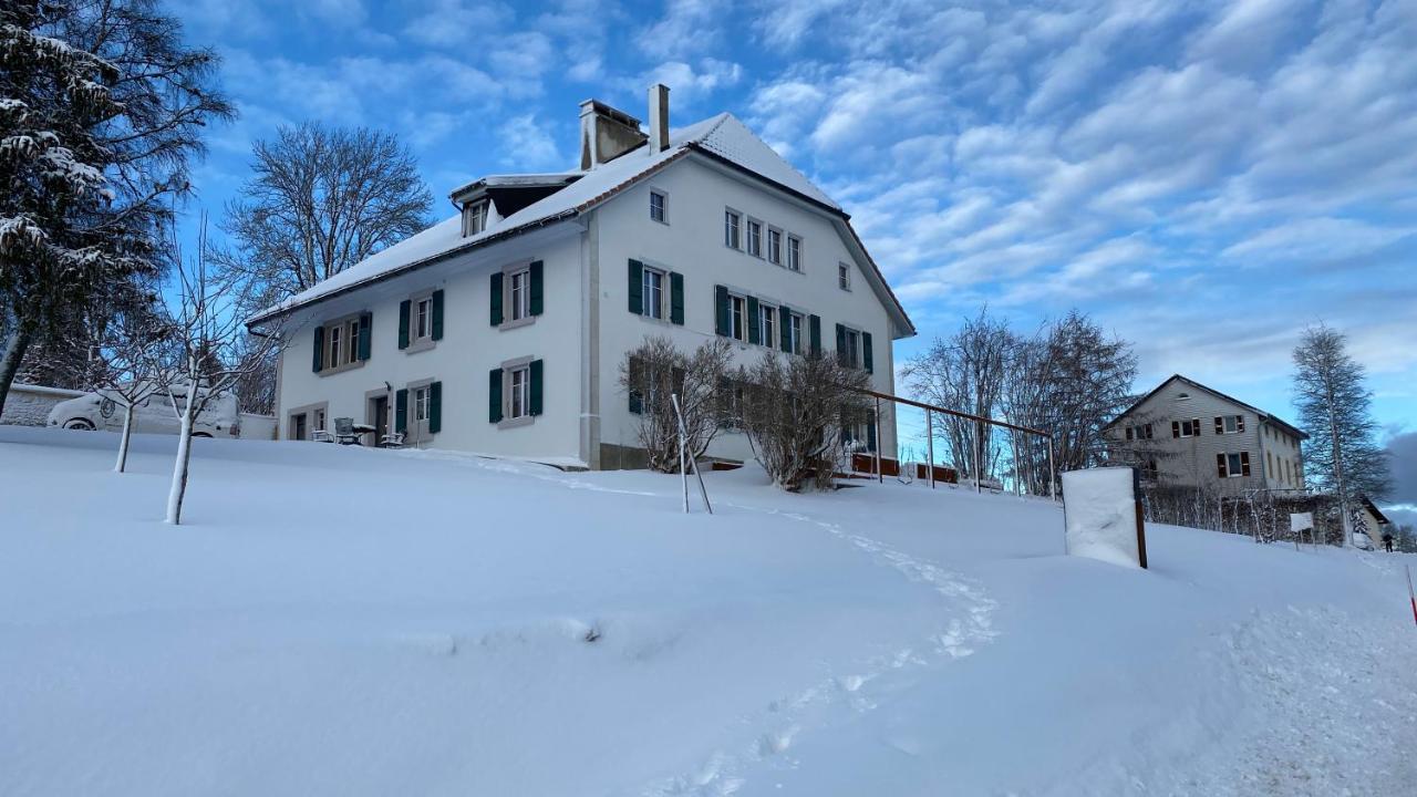 Jurabelle Bed and Breakfast La Côte-aux-Fées Exterior foto